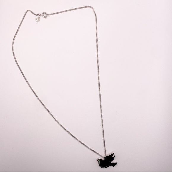 Vintage 1970’s Signed Avon Shiny Silver Tone and Rhinestone Peace Dove Necklace - Picture 2 of 5